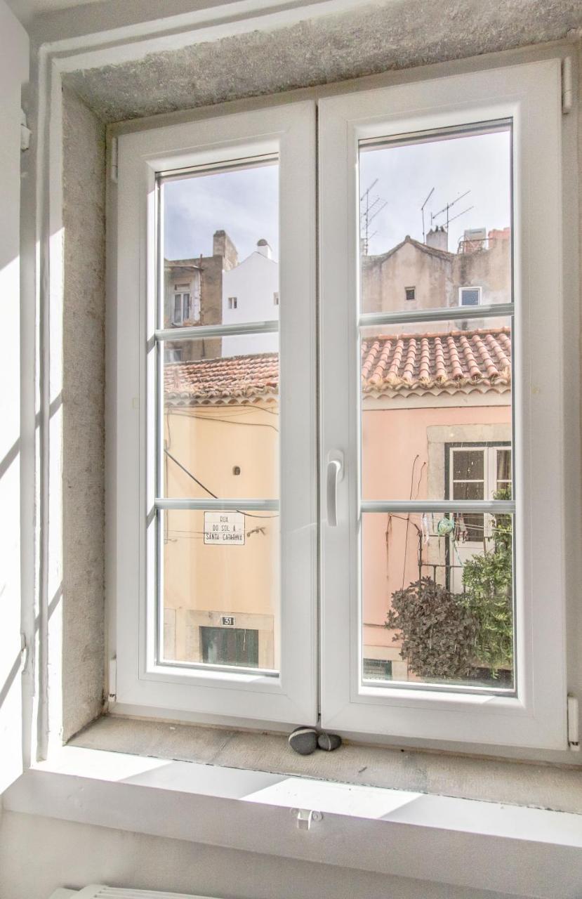 Unique And Stylish Flat In Historic Lisbon Apartment Екстериор снимка